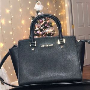 Black selma Micheal Kors